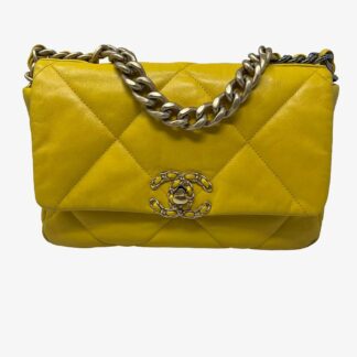 CHANEL - CHANEL 19 GIALLO