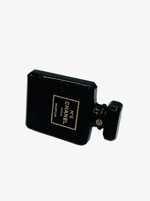 CHANEL – SPILLA CHANEL BOTTLE