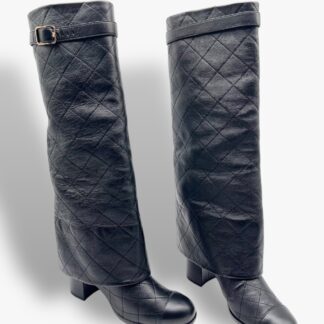 CHANEL - STIVALE MATELASSÉ AL GINOCCHIO