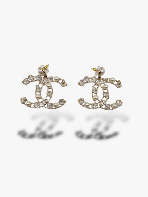 CHANEL – ORECCHINI A LOBO PENDENTI DOPPIE CC