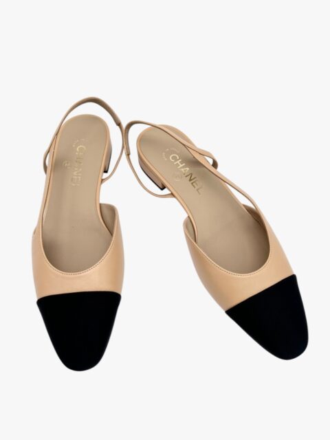 CHANEL – SCARPA SLINGBACK FLAT PELLE BICOLOR