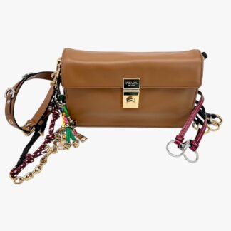 PRADA - BORSA A SPALLA SOFT SOUND SMALL IN PELLE CON CIONDOLI