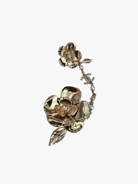 CHANEL – SPILLA DOPPIA CAMELIA METALLO CON CATENELLA