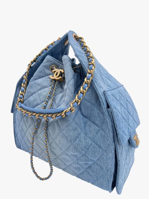 CHANEL – BORSA 25 MEDIA DENIM