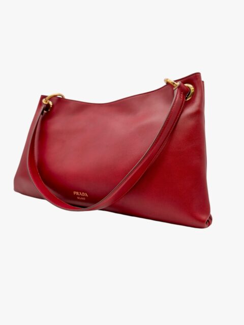 PRADA – BORSA A SPALLA PRADA ETUDE LARGE IN PELLE RUBINO
