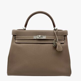 HERMÈS – BORSA KELLY 32 TOGO RETOURNÉ ETOUPE - PHW