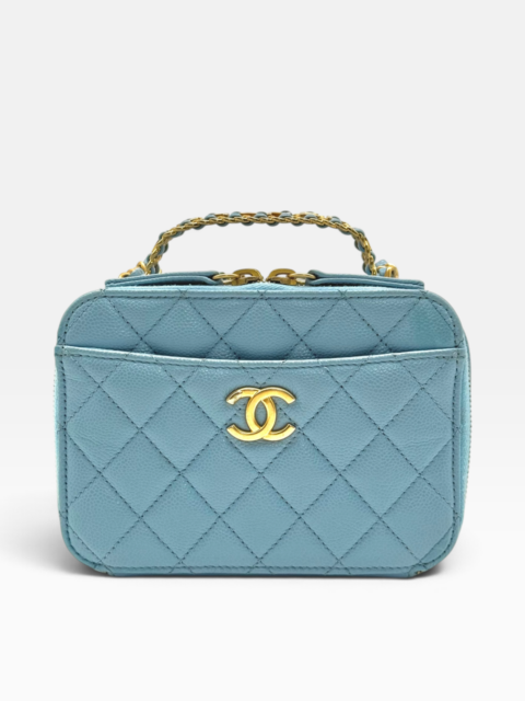 CHANEL – BORSA PICK ME UP VANITY CASE IN PELLE MICROCAVIAR AZZURRA – GHW